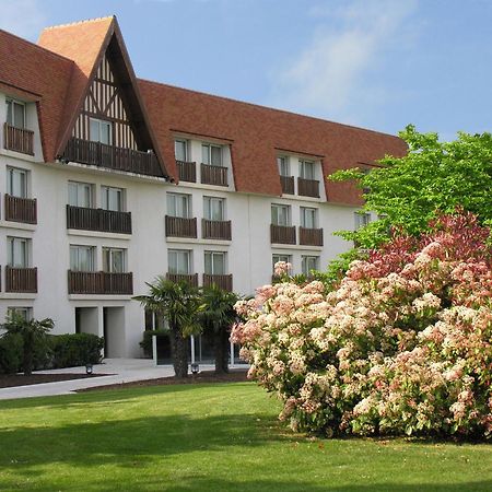 Amiraute Hotel Golf Deauville Touques Exterior photo